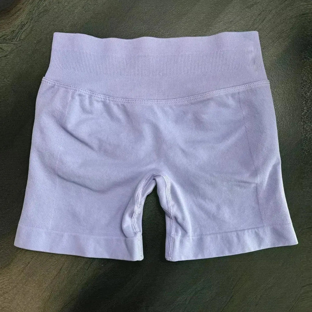 Short Yoga Femme Scrunch Bum–Sans Couture Taille Basse 4.5" - Harmonie